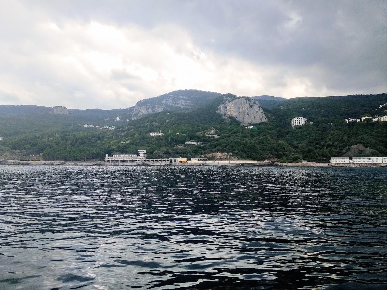Морские прогулки в Крыму на катере фото 